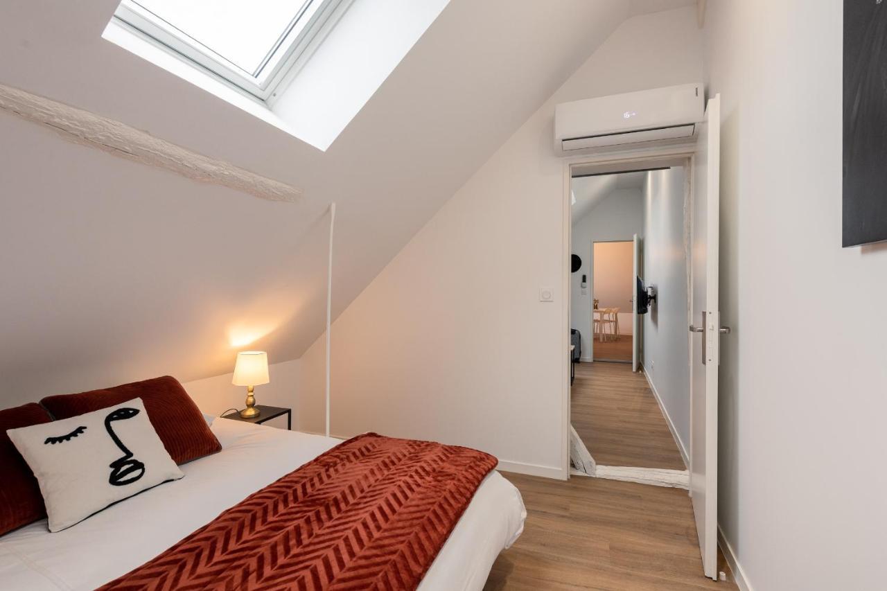 Apartment Les Cles De La Porte Saint-nicolas - Parking - Centre Beaune (Cote d'Or)